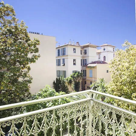 Odalys Le Palais Rossini Отель